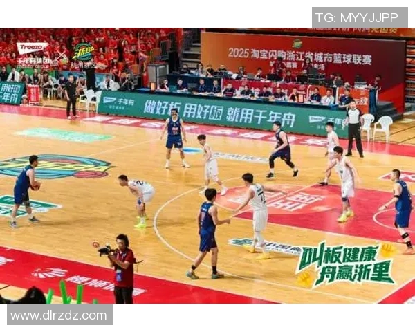 赛后分析：杭州篮球队与成都篮球队的战术对决与技术细节探讨